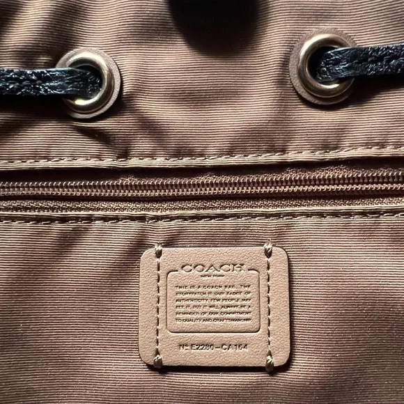 COACH Andy Crossbody Bag With Horse And Carriage Pebble Leather Tan Black - Picture 3 of 9